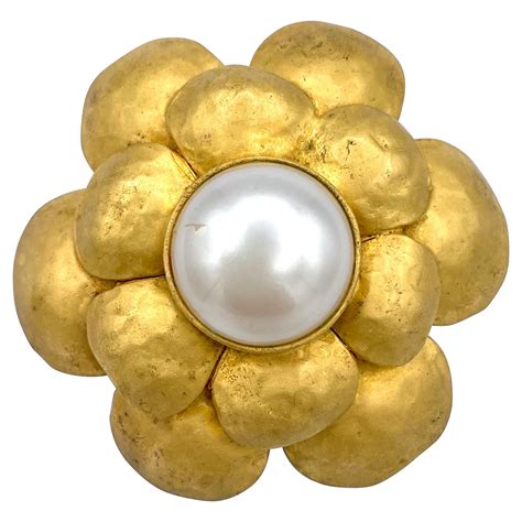 chanel camellia brooch On Sale 